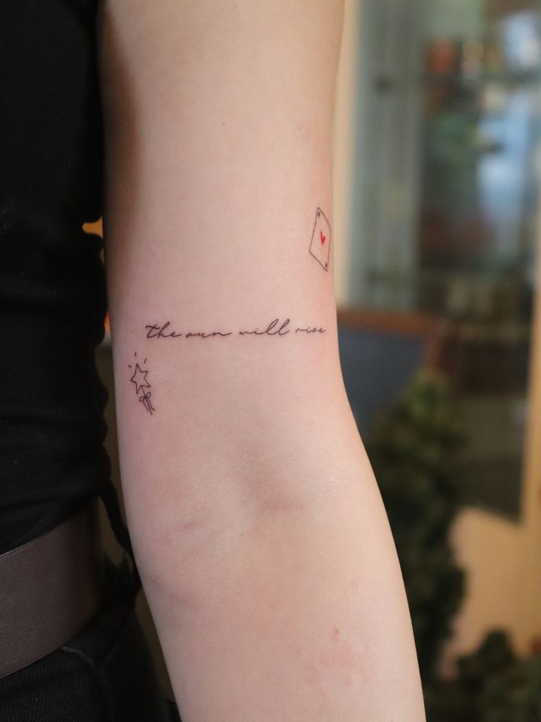 Minimalist - Ebru | Bursa Dövme